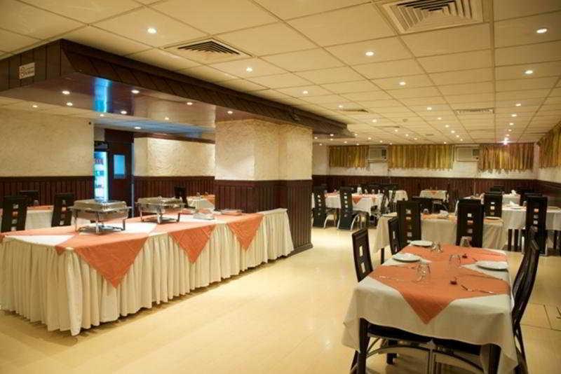 Al Mas Hotel Apartments Дубай Екстериор снимка