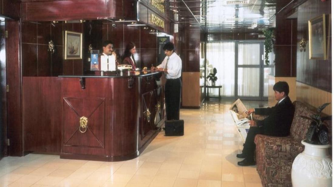 Al Mas Hotel Apartments Дубай Екстериор снимка
